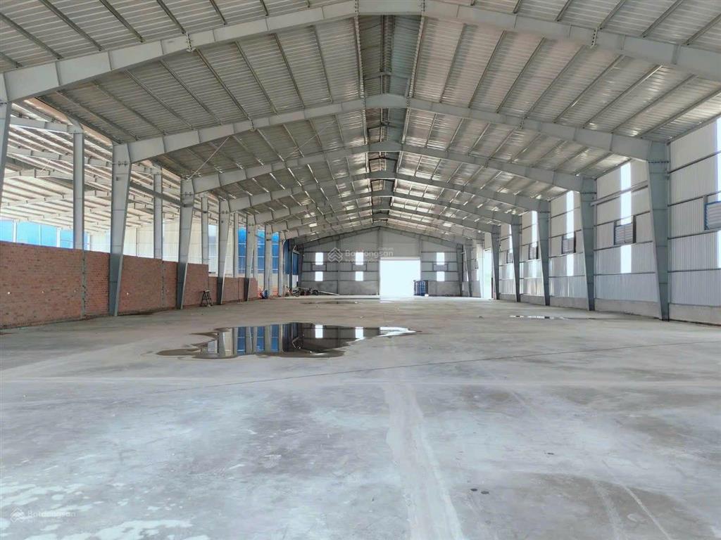 Cho thuê kho xưởng 2000m2. pccc nghiệm thu, đầy đủ giấy phép ql 51, gần khu cn long thành, đông nai