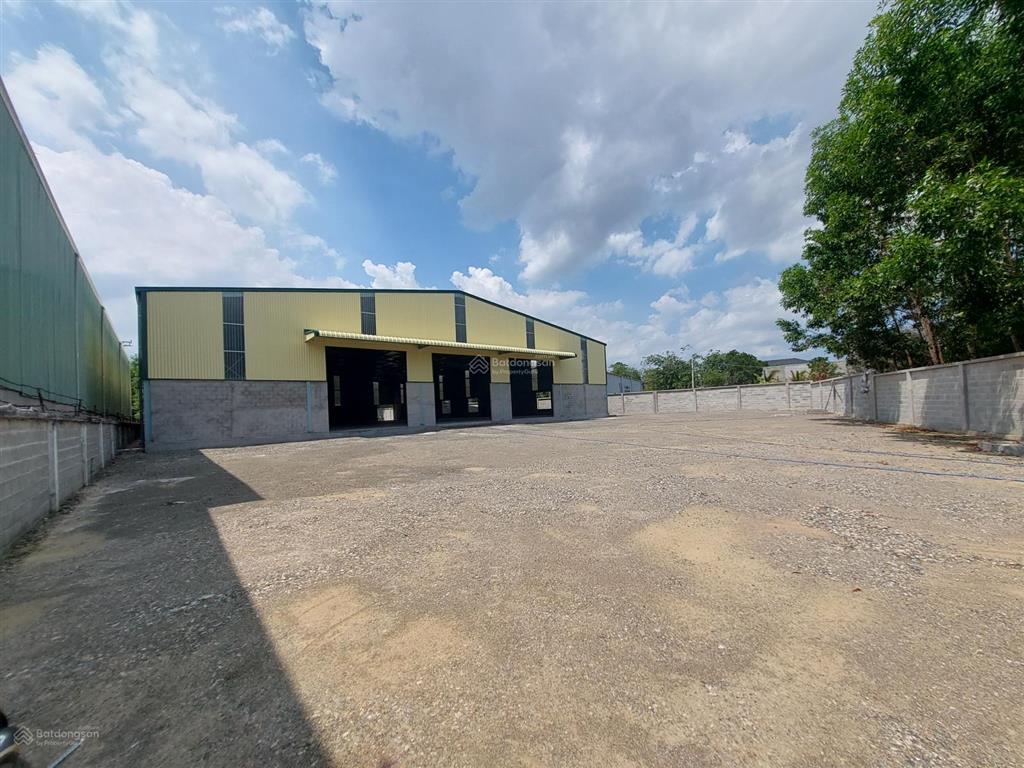 Cho thuê kho xưởng tổng khuôn viên 4000m2 pccc, giấy tờ đầy đủ gần khu cn mỷ xuân b, phú mỹ bà rịa