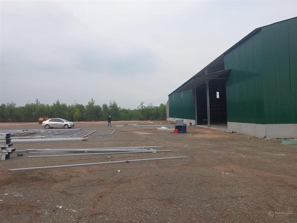 Cho thuê kho xưởng 6000m2. sản xuất đa ngành nghề, đầy đủ giấy tờ. giá 60.000đ/ m2. long thành, đn