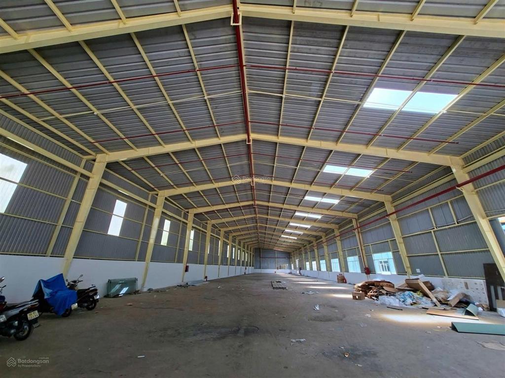 Cho thuê xưởng sx đa nghề 3500m2. pccc tự động, đầy đủ giấy tờ, cổng xanh, phú giáo, bình dương
