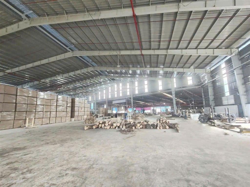 Cho thuê kho xưởng 6.000m2. trong khu công nghiệp bình dương. đầy đủ giấy tờ. giá 76 ngàn/m2/th
