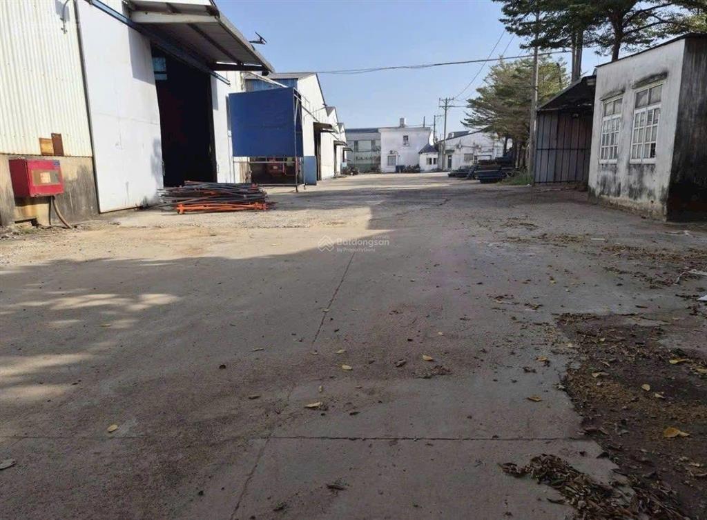 Cho thuê kho xưởng 2900m2. pccc tự động, đầy đủ giấy tờ. khánh bình, tân uyên, bình dương (hcm)