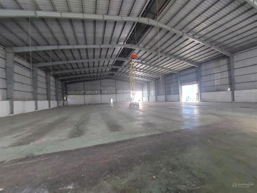 Cho thuê kho xưởng 2000m2. trong cụm công nghiệp long thành, đồng nai. giáp khu cn mỹ xuân, bà rịa
