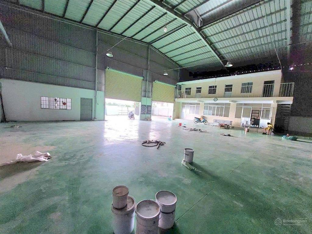 Cho thuê kho xưởng 2450m2. sản xuất đa nghề, nền sơn epoxy, pccc vách tường, tân uyên, bình dương