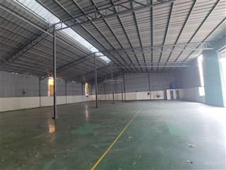 Cho thuê kho xưởng 800m2. nền sơn epoxy. đường xe tải 10 tấn. thuận an, bình dương