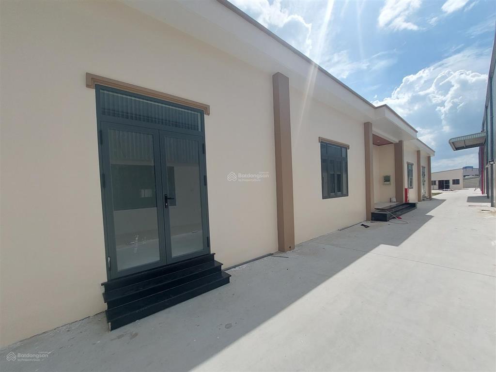 Cho thuê xưởng sản xuất mới xây 4400m2. cụm sx công nghiệp nam tân uyên, bình dương