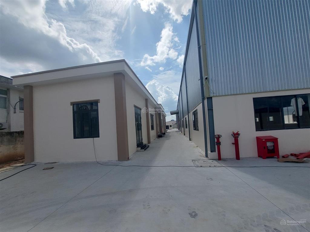 Cho thuê xưởng sản xuất mới xây 4400m2. cụm sx công nghiệp nam tân uyên, bình dương