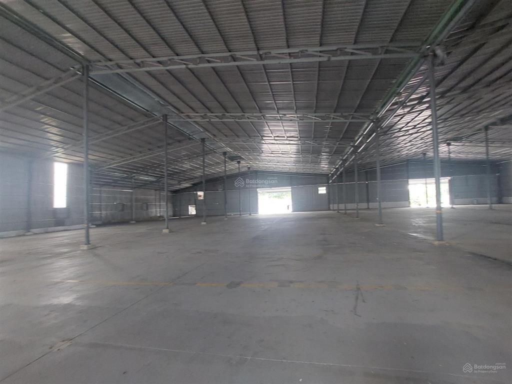 Cho thuê xưởng 3000m2. sản xuất đa ngành nghề, tiếp cả dăm bào, phế liệu. tân uyên, bình dương