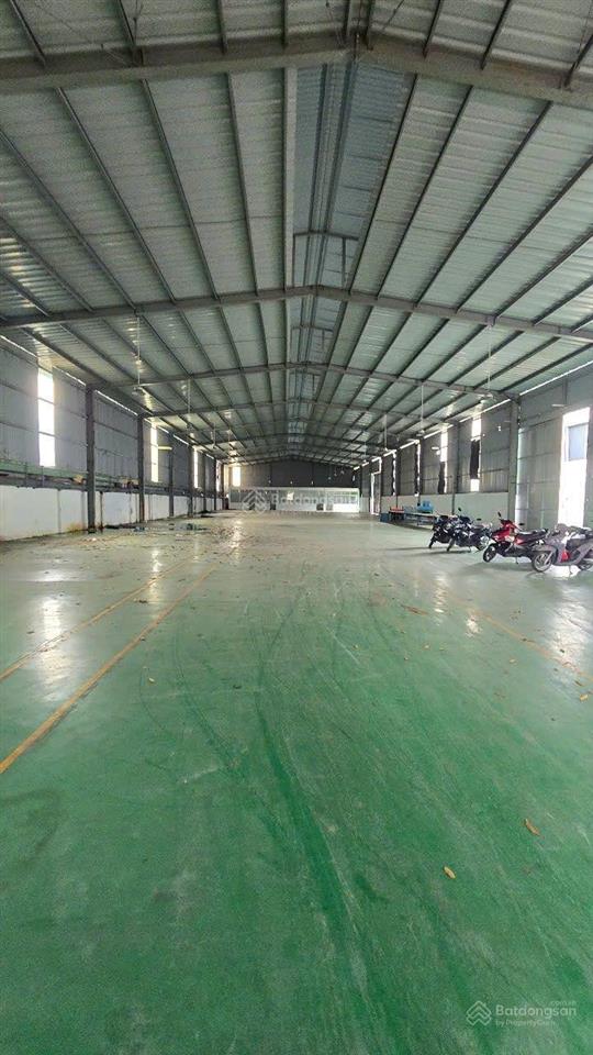 Cho thuê kho xưởng 1600m2. nền sơn epoxy pccc đầy đủ giấy tờ công năng. hòa lợi, bến cát bình dương