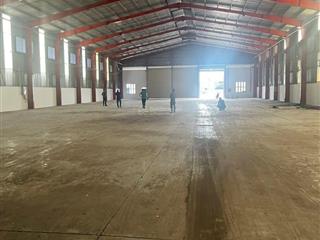 Cho thuê kho xưởng tổng dt 3000m2. pccc tự động, có sẵn vai cẩu trục. chánh phú hòa, bến cát, bd