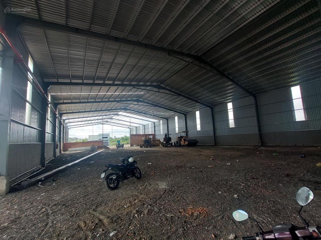 Cho thuê kho xưởng 1500m2, pccc vách tường, trạm điện 630kva. gần đường võ nguyên giáp, đồng nai