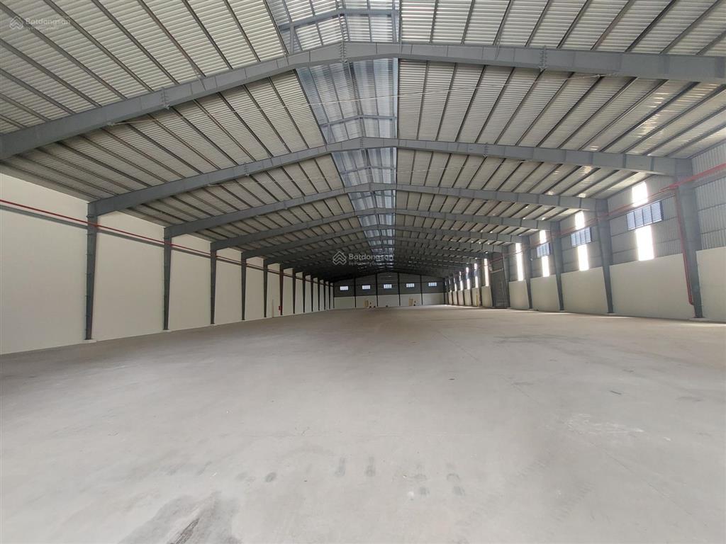 Cho thuê kho xưởng mới xây 3200m2.pccc vách tường.đường xe công.ngoài khu cn phú mỷ,bà rịa vũng tàu