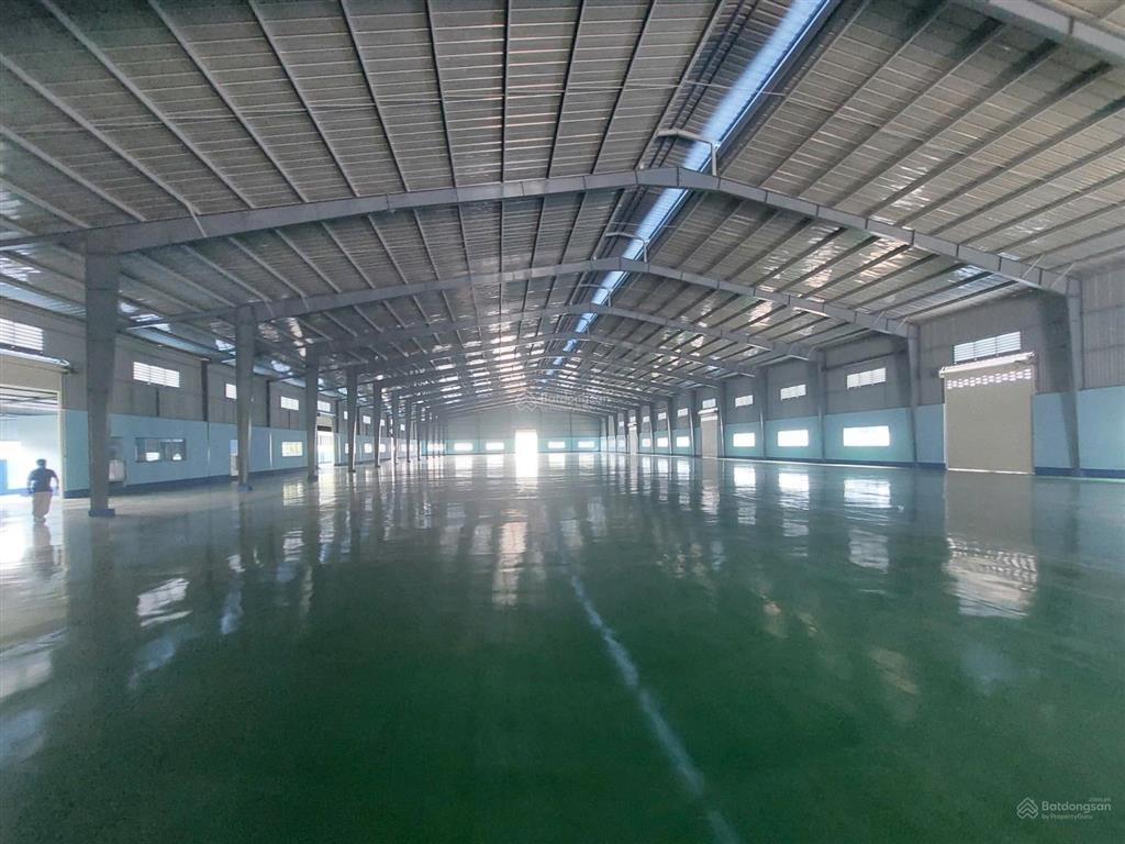 Cho thuê kho xưởng 3250m2. khuôn viên riêng, đầy đủ giấy tờ. tân khánh, tân uyên, bình dương