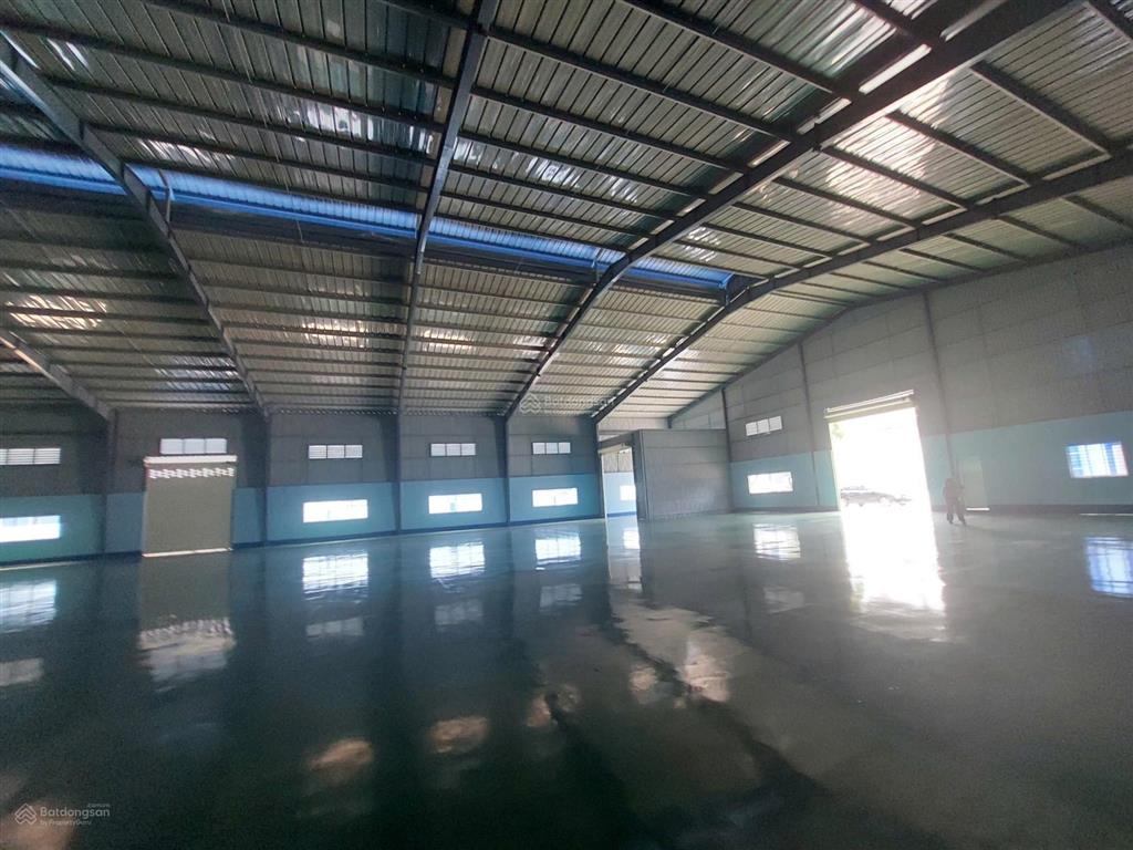 Cho thuê kho xưởng 3250m2. khuôn viên riêng, đầy đủ giấy tờ. tân khánh, tân uyên, bình dương
