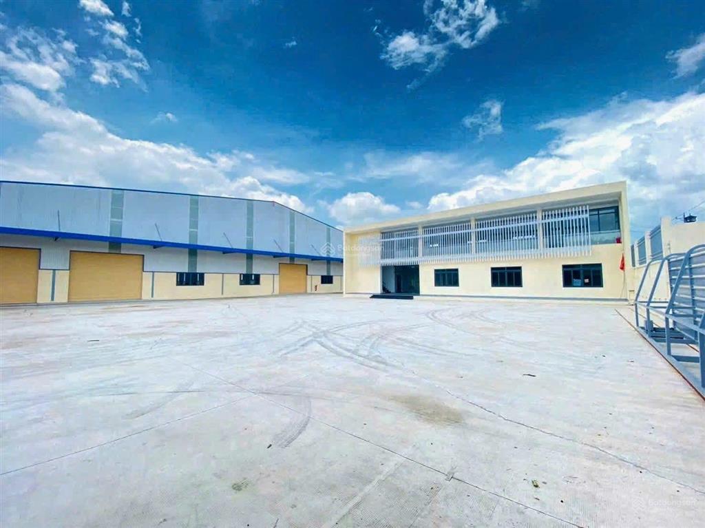 Cho thuê kho xưởng mới xây 14.000m2.sản xuất đa ngành nghề,gần khu công nghiệp,tân bình,phú giáo,bd