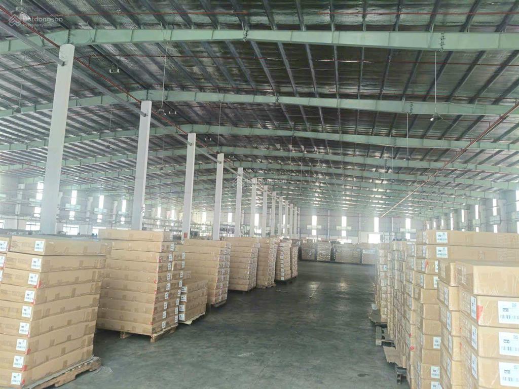Cho thuê kho xưởng 13.490m2. trong khu công nghiệp tân uyên, bình dương, hồ chí minh
