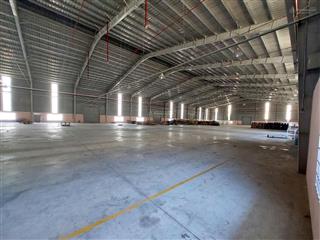 Cho thuê kho xưởng 7500m2. pccc tự động, đầy đủ giấy tờ. bến cát, bình dương