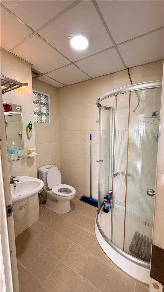 Cho thuê căn hộ 2pn, 85m2 giá cực chất đẹp tại 17 chung cư thế hệ mới, q. 1, hcm