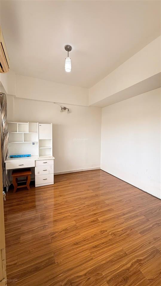Cho thuê căn hộ 2pn, 85m2 giá cực chất đẹp tại 17 chung cư thế hệ mới, q. 1, hcm