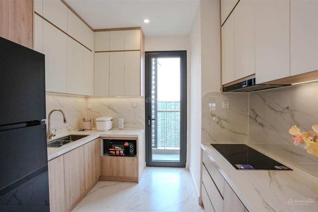 Cho thuê căn hộ 2pn, 2vs phong cách nhật bản, full nội thất, 80m2 tại the beverly  vinhomes q9