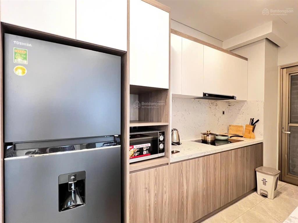 Kẹt tiền cần bán nhanh căn hộ 2pn dự án midtown m8 phú mỹ hưng, đơn giá cực tốt, nhà đẹp, giá 9,6ty