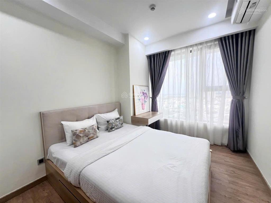 Kẹt tiền cần bán nhanh căn hộ 2pn dự án midtown m8 phú mỹ hưng, đơn giá cực tốt, nhà đẹp, giá 9,6ty