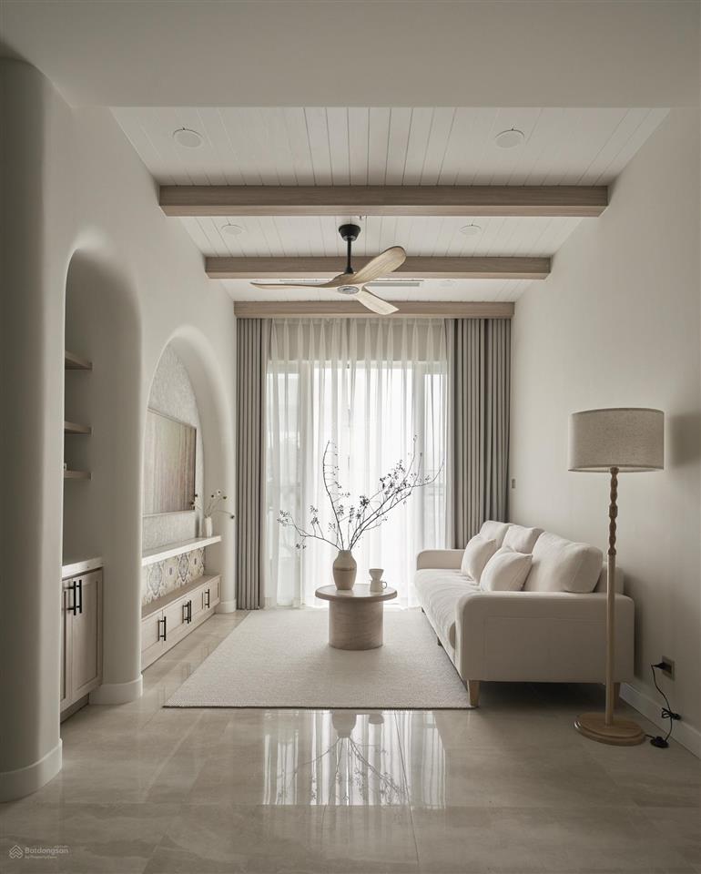 Cần bán gấp căn hộ 3pn dự án the horizon phú mỹ hưng, 107m2, full, view thoáng,giá 18.2 tỷ, sẵn hdt