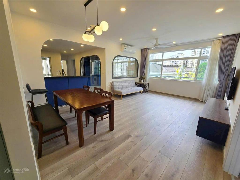 Cần bán nhanh căn hộ 3pn dự án cảnh viên 2 phú mỹ hưng, 118m2, full, shr, sẵn hđt 36tr, giá 10,8 tỷ