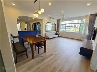 Cần bán nhanh căn hộ 3pn dự án cảnh viên 2 phú mỹ hưng, 118m2, full, shr, sẵn hđt 36tr, giá 10,8 tỷ
