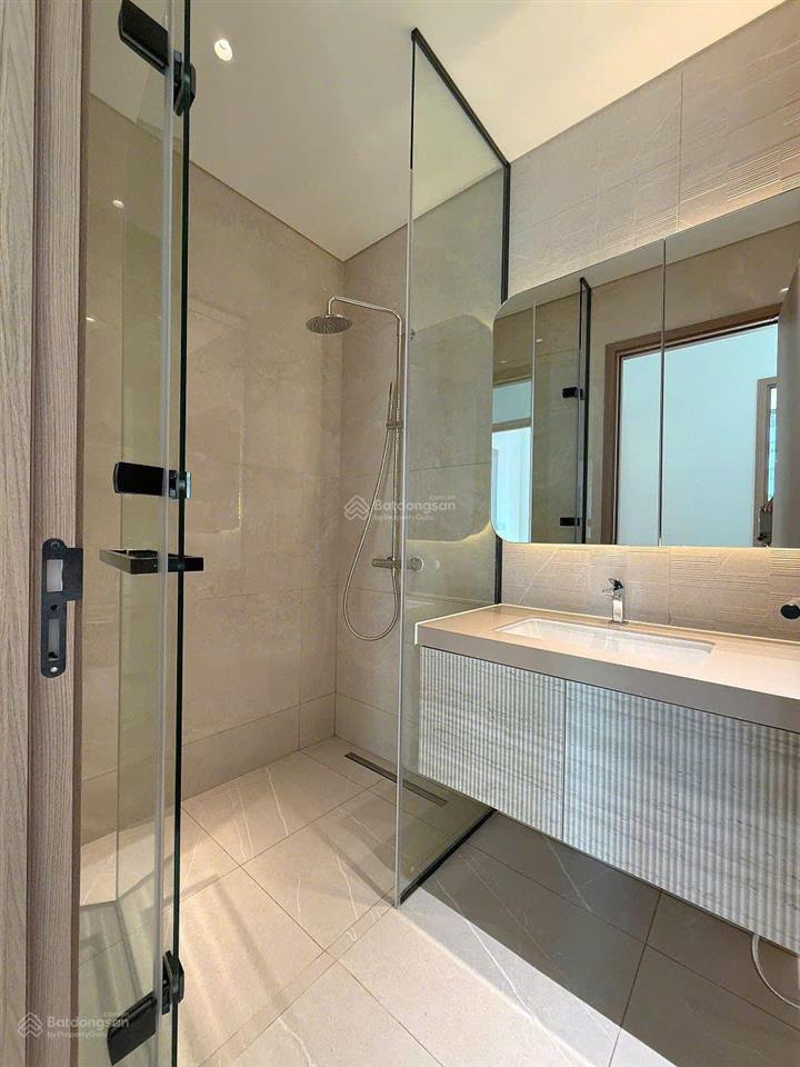 Chuyên cho thuê căn hộ dự án the aurora phú mỹ hưng, 76m2, 2pn, 2wc, ntdt, mới 100%, giá 20 triệu