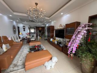 Căn hộ cao cấp toà r3 view quảng trường vip nhất royal city