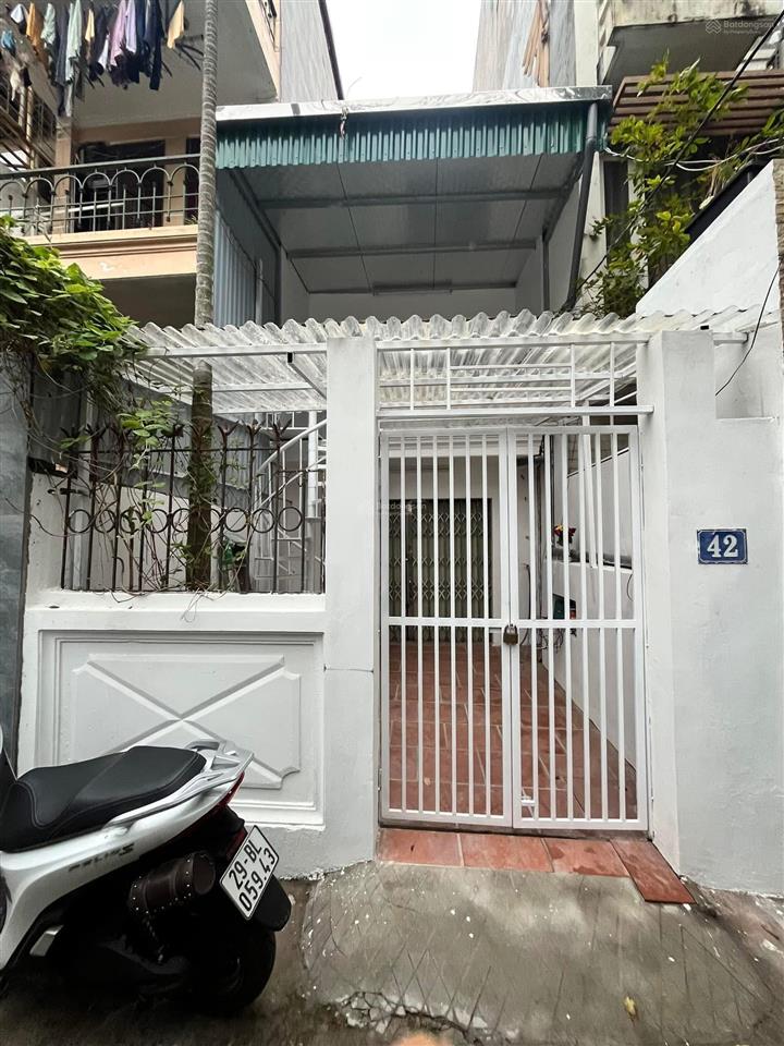 Cho thuê nhà riêng 2 tầng tại 42 ktt tàu thuỷ 10 huỳnh thúc kháng kéo dài (ngõ 84 chùa láng cũ)