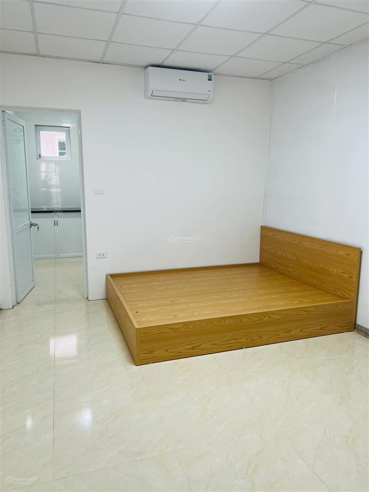 Cho thuê nhà riêng 2 tầng tại 42 ktt tàu thuỷ 10 huỳnh thúc kháng kéo dài (ngõ 84 chùa láng cũ)
