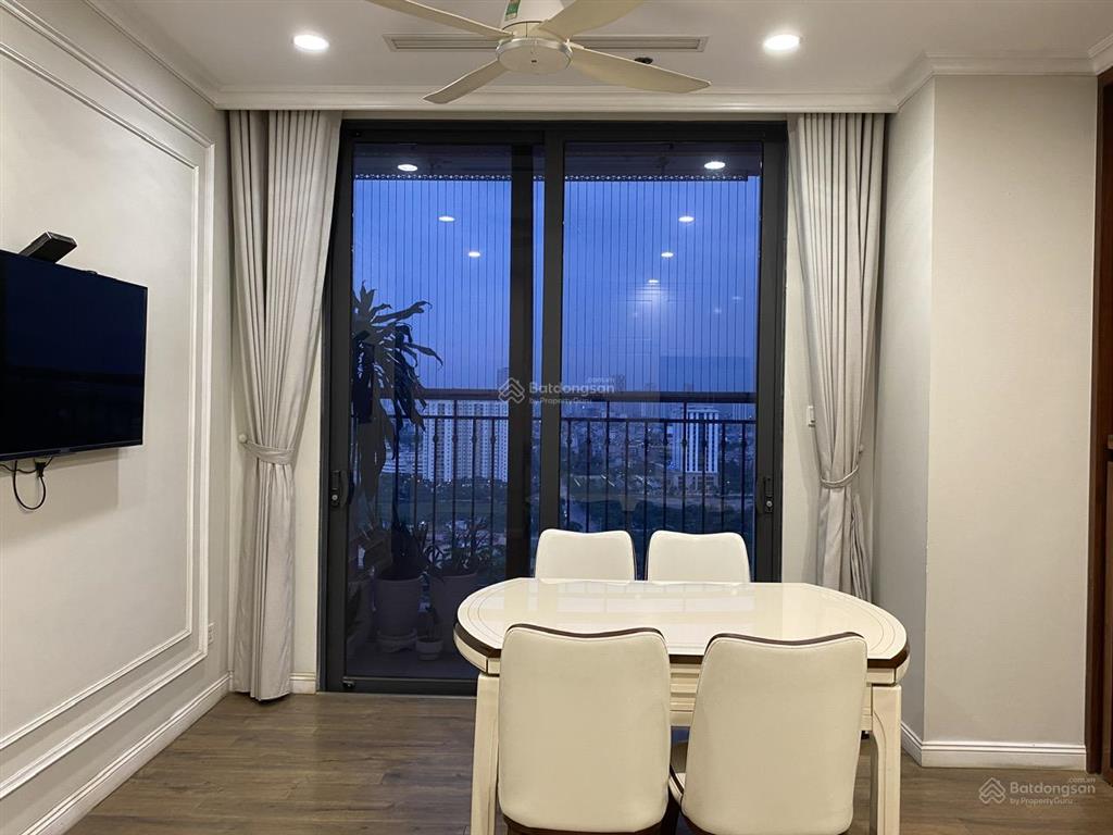 Tôi chính chủ cần bán căn đập thông tòa g1, 126m2, 3pn, 2vs, giá 17,2 tỷ