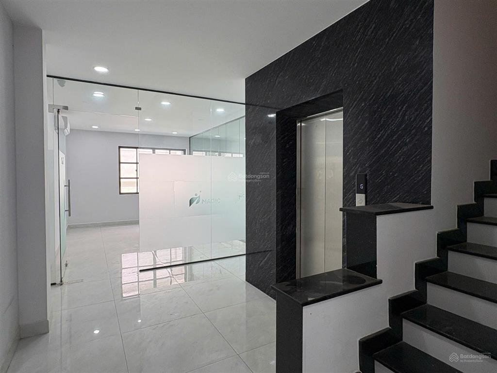 Cho thuê nhà mặt tiền cityland gò vấp có thang máy 60tr