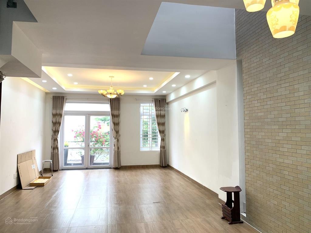 Cho thuê nhà mặt phố tại cityland center hills, 35 triệu/tháng