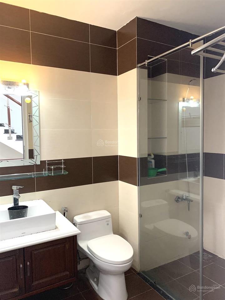 Cho thuê nhà mặt phố tại cityland center hills, 35 triệu/tháng