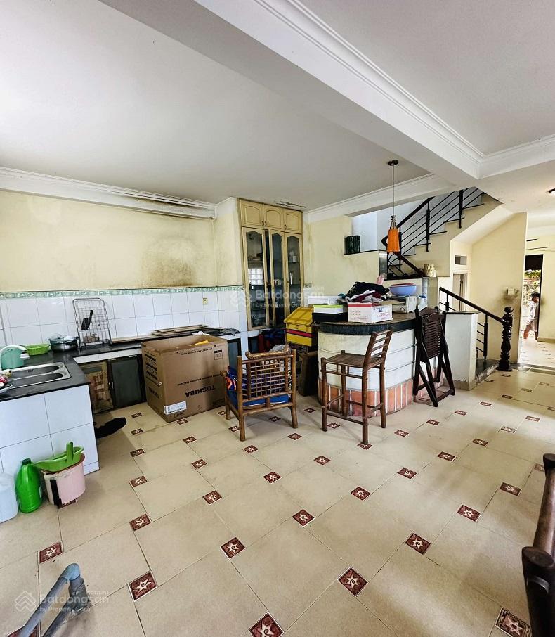 Bán nhà đường trương công định, p14, tân bình, 100m2, 3 tầng, 9,x tỷ