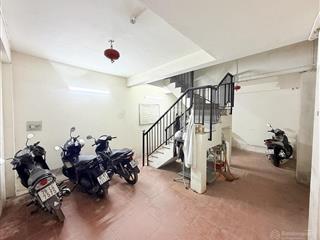 Bán chdv hxh thăng long,p.tân sơn nhất, tphcm,42m2, 6 tầng,ngang 5.3m. thu gần 40tr/tháng