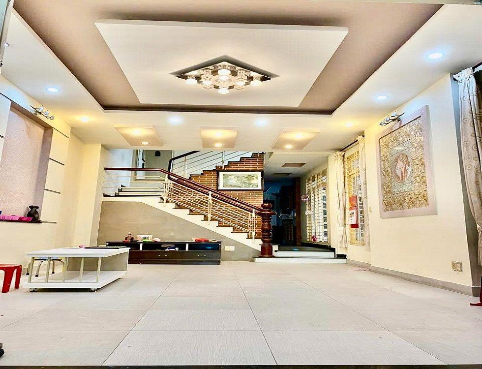 Bán nhà HXH kinh doanh Phạm Văn Hai, P. Tân Sơn Hòa, TP HCM, 133m2, 3 tầng, ngang 4,7m, nở hậu đều.