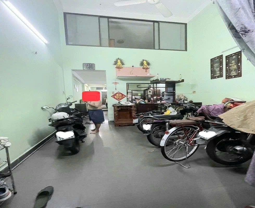 Bán nhà hẻm nhựa 8m có lề. Nguyễn Thái Bình, P. Bảy Hiền, TP HCM, 69m2, 4 tầng, ngang 4.2m