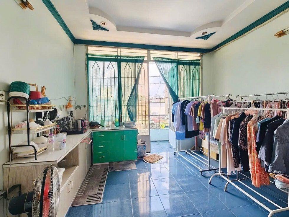 Bán nhà HXH 8m Thoại Ngọc Hầu, Phú Thạnh, TPHCM, 88m2, 3 tầng, giá rẻ