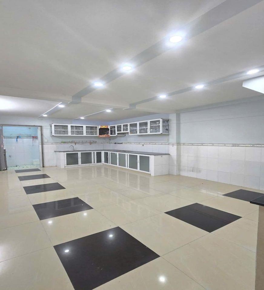 Bán nhà HXH đường số 8, Bình Hưng Hòa A, Bình Tân cũ, 55m2, 2 tầng, chỉ nhỉnh 4 đồng   