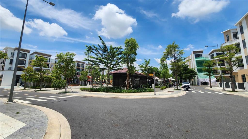 Cho thuê nhà phố t&t millennia city long hậu, nhà mới. giá 15tr
