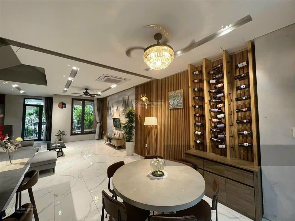 Cần cho thuê nhà lavila kiến á  2 lầu, full nội thất cao cấp, giá 23tr