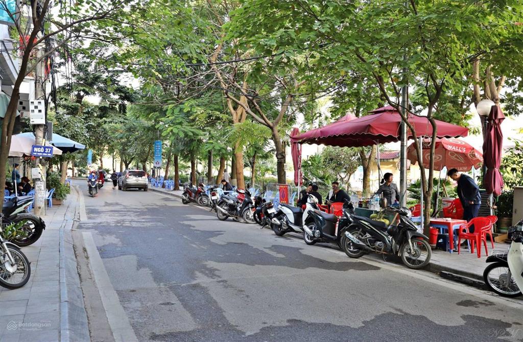 Cho thuê chdv full đồ 01 ngủ 01 khách mới ở phố đi bộ trịnh công sơn, nhật tân, tây hồ, hà nội