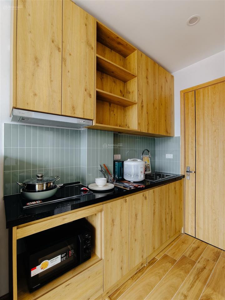 Cho thuê chdv studio mới tinh ngõ 690 lạc long quân, gần lotte tây hồ