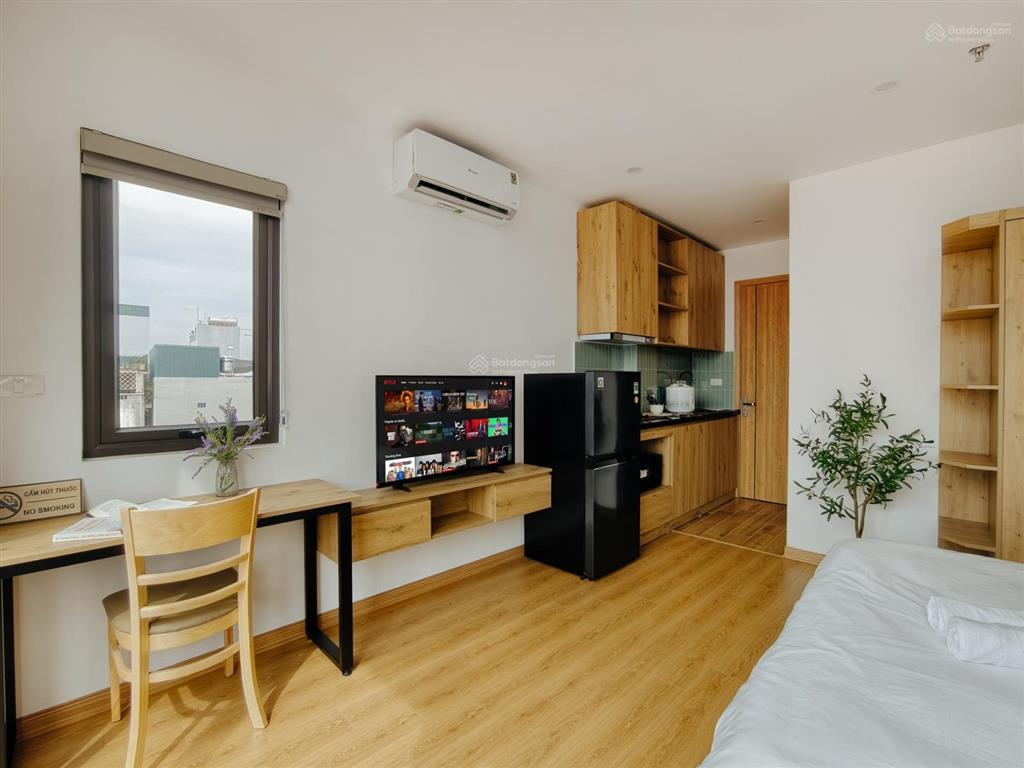 Cho thuê chdv studio mới tinh ngõ 690 lạc long quân, gần lotte tây hồ