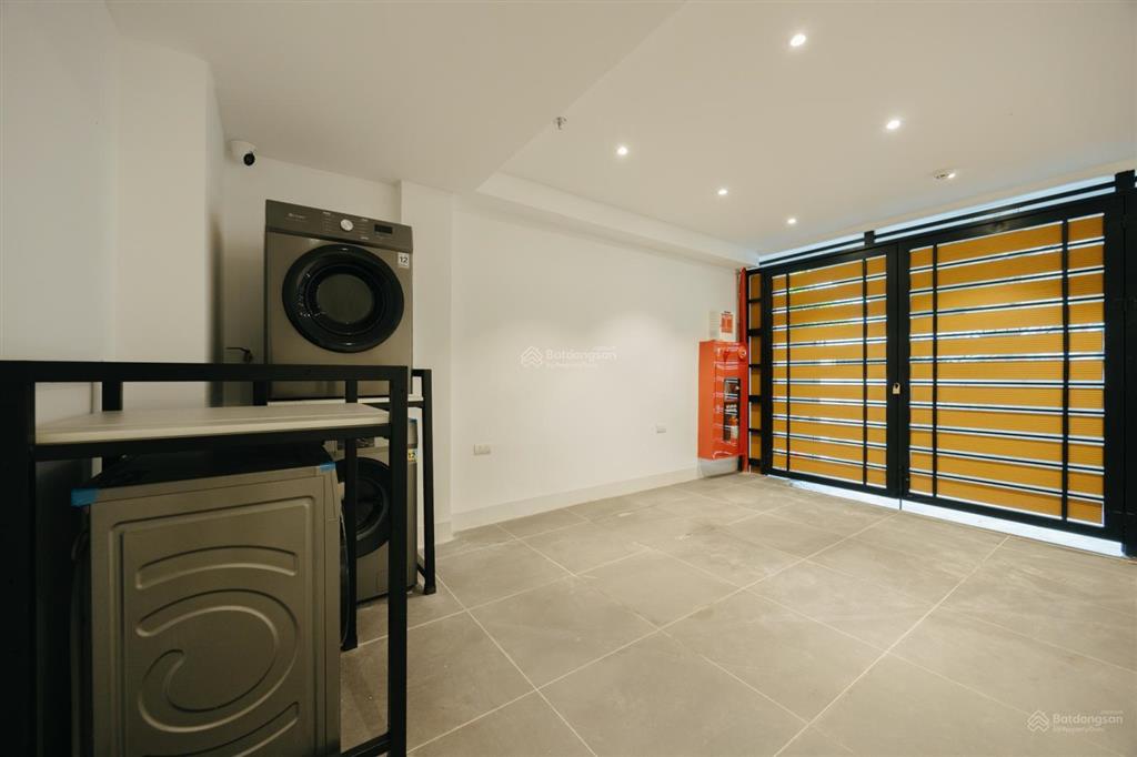 Cho thuê chdv studio mới tinh ngõ 690 lạc long quân, gần lotte tây hồ