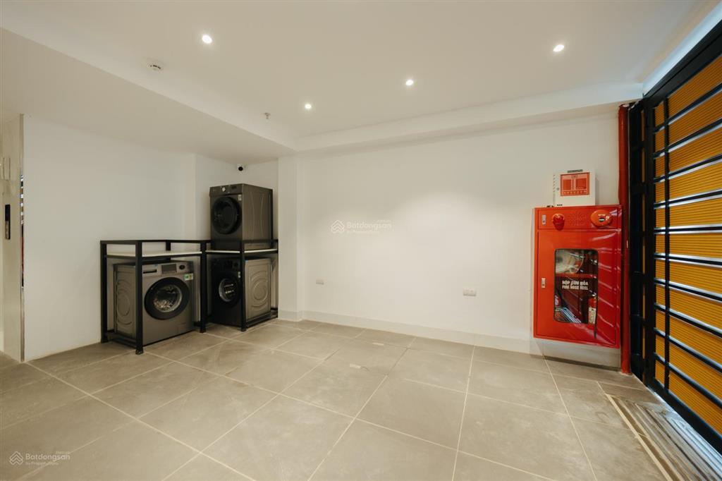 Cho thuê chdv studio mới tinh ngõ 690 lạc long quân, gần lotte tây hồ